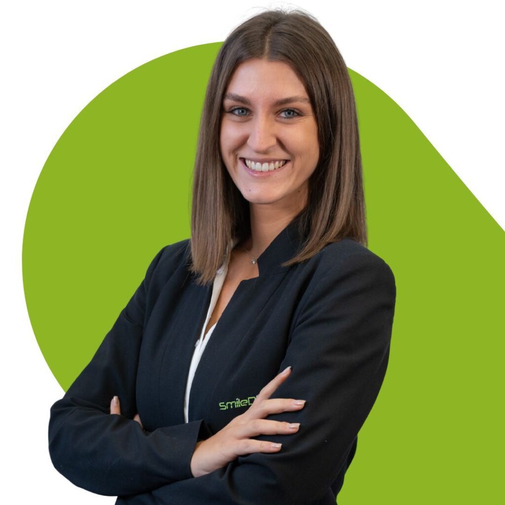 Home 22 Alessia Villata - Front Office